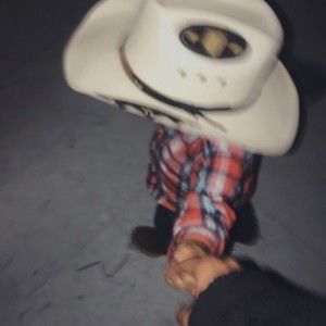 Meet your Posher, Gabriela